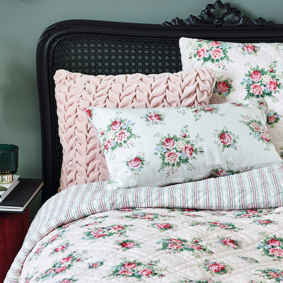 GreenGate - Aurelia Tagesdecke pale pink 140 x 220 cm