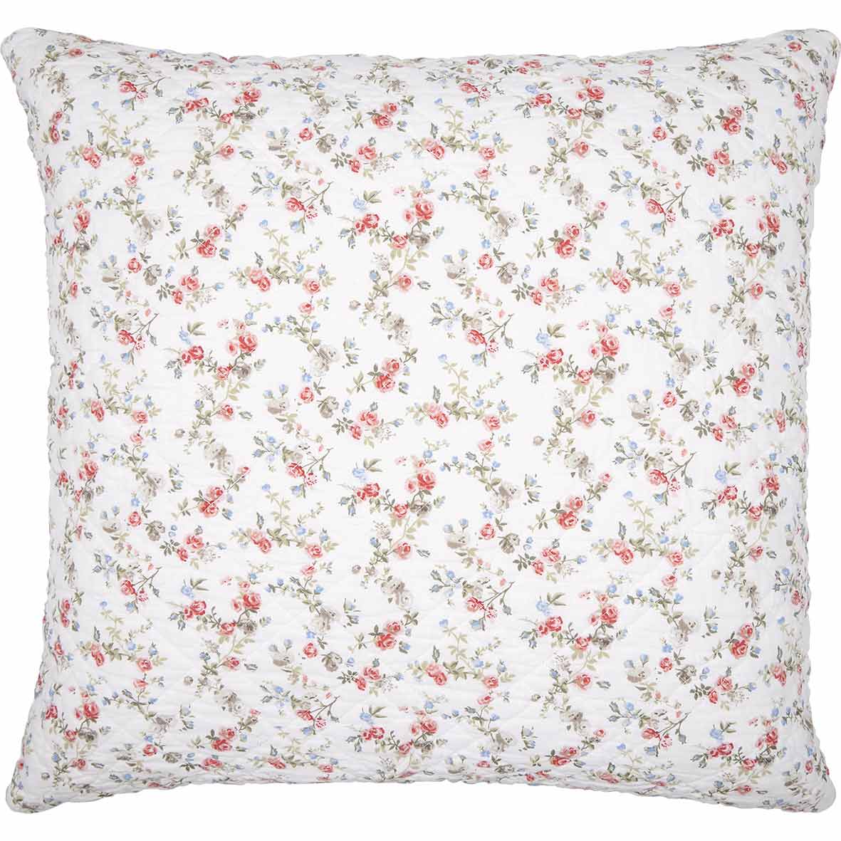 GreenGate - Petricia Kissenbezug hellblau 50 x 50 cm (Kopie) mit weißem Hintergrund, bedeckt mit einem Blumenmuster aus roten, rosa, blauen und grünen Blumen und Blättern.