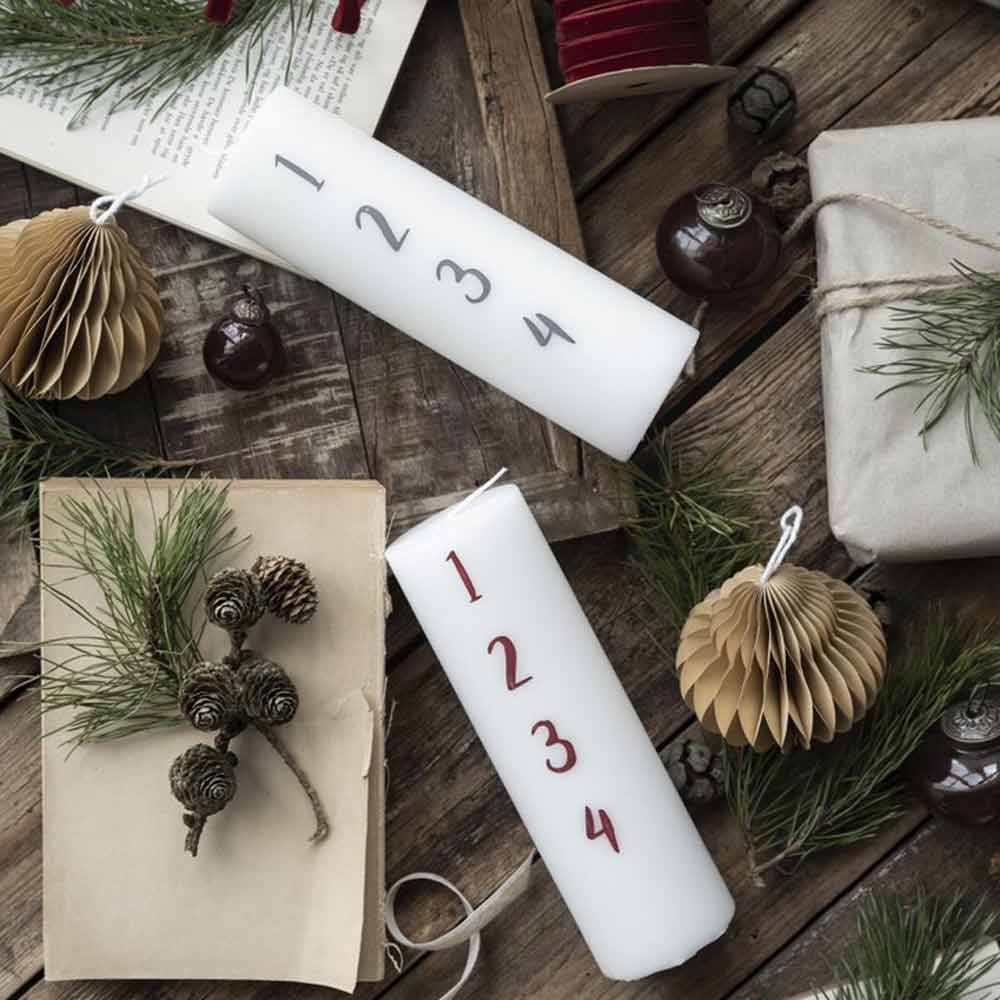 Ib Laursen - Adventkerze 1-4 weiss mit roten Zahlen