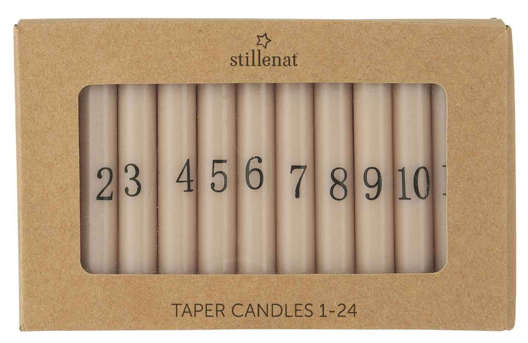 Ib Laursen -Tannenbaumkerzen 1-24 malva mit schwarzen Zahlen