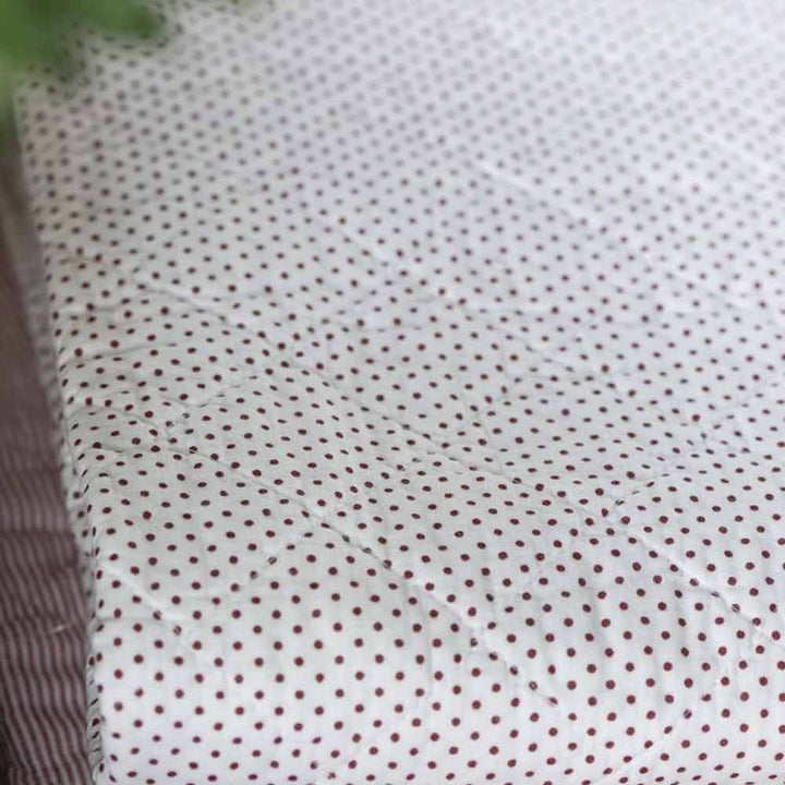 Ib Laursen - Quilt weiß mit roten Pünktchen