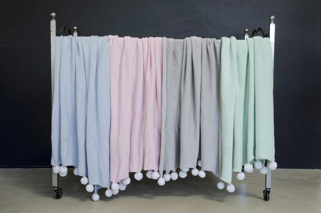 Lorena Canals - Kinderstrickdecke Blanket Bubbly Soft Blue