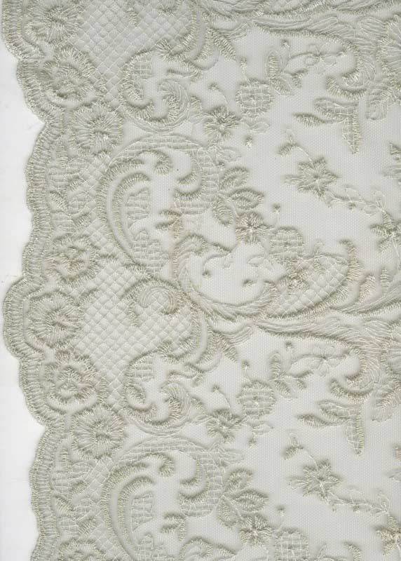 Pimlico – Scheibengardine Lena Light Grey mit Stickereien 160 x 80 cm