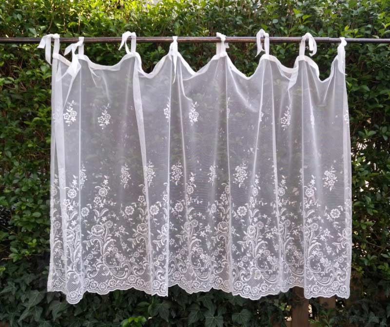 Pimlico – Scheibengardine Lena Off White mit Stickereien 160 x 80 cm