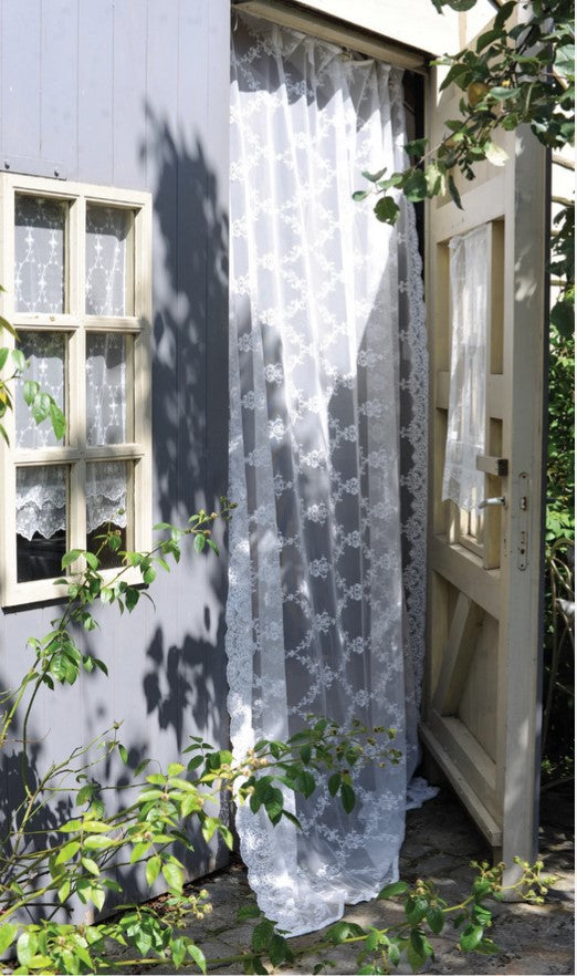 Pimlico – Gardine Amelia Off White mit Stickereien 180 x 280 cm