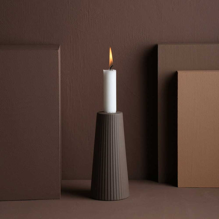 Storefactory - Linghed Kerzenhalter Small braun